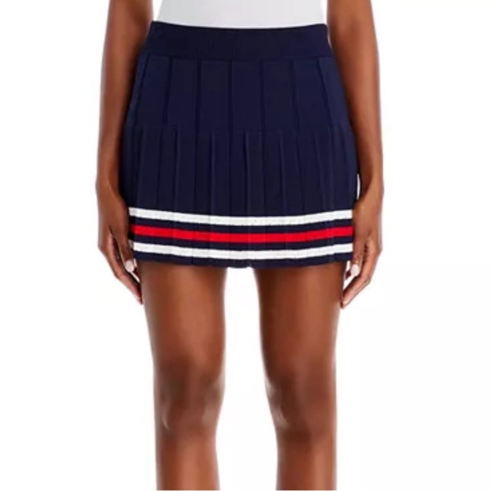 Aqua Venus Williams Navy Contrast Trim Pleated Mini Skirt Sporty Size Medium
